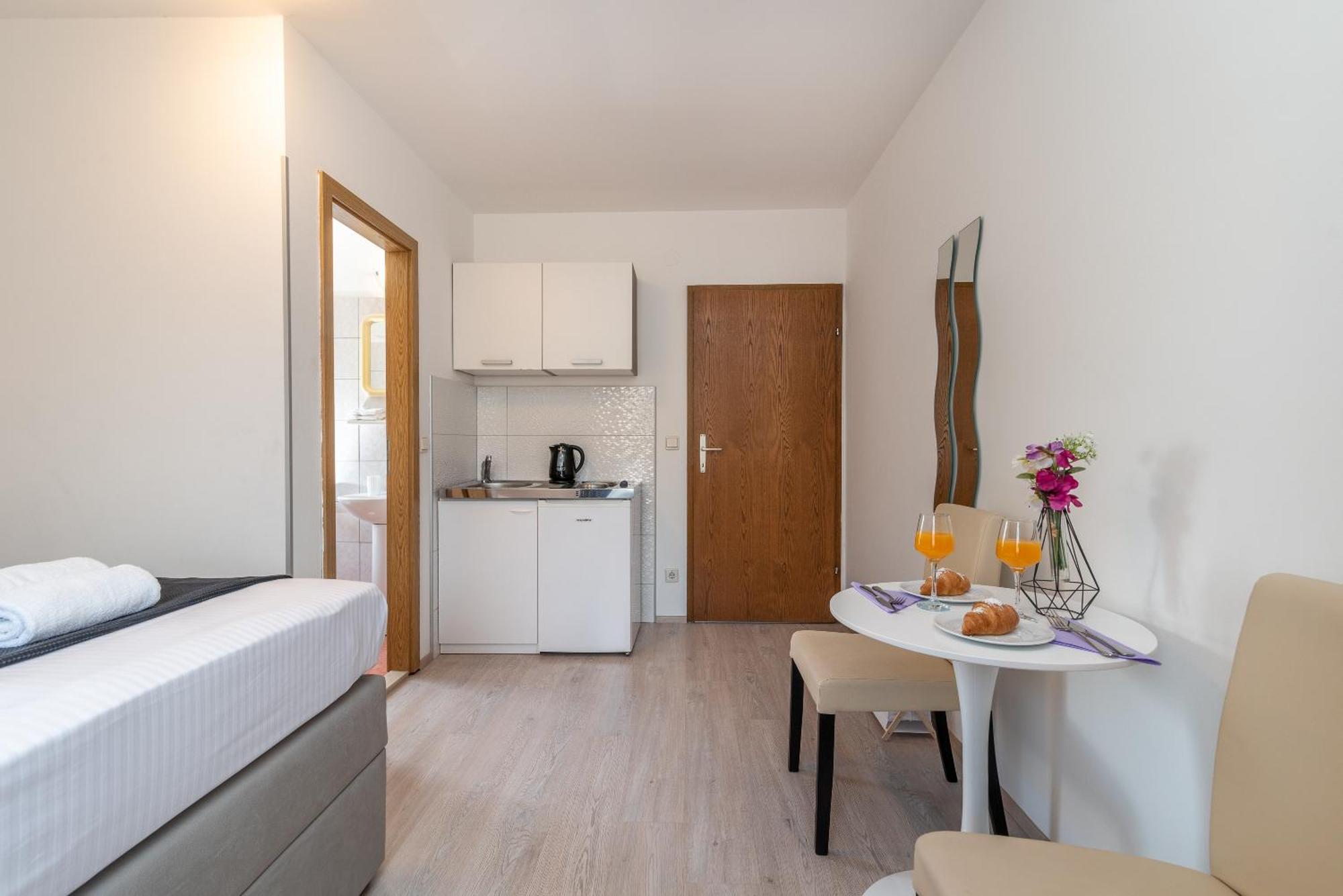 Apartments Bozan Трогир Номер фото